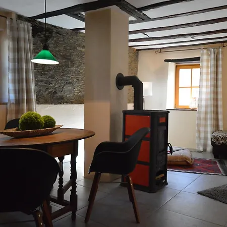 Holiday home Cosy 1800 With Sauna Roes