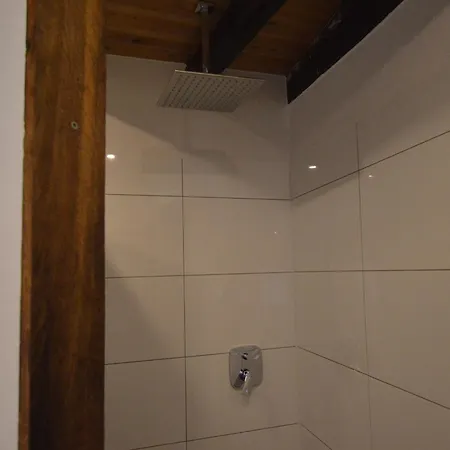 Hiking Nature & Charm Vakantiehuis Roes