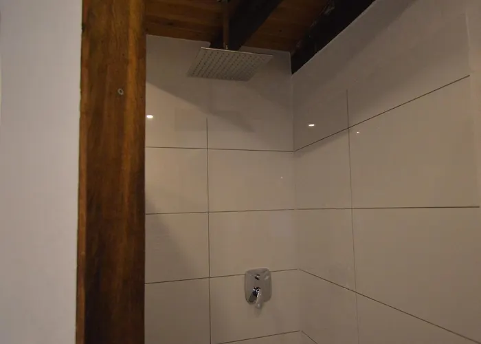 Hiking Nature & Charm بيت للعطل Roes