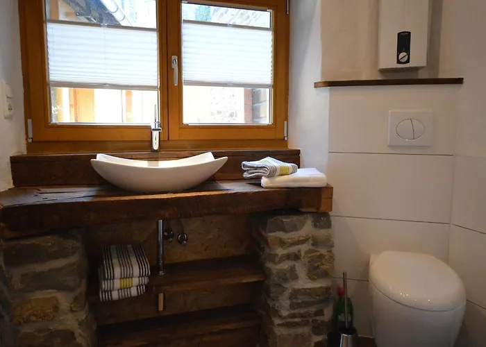 Hiking Nature & Charm بيت للعطل *